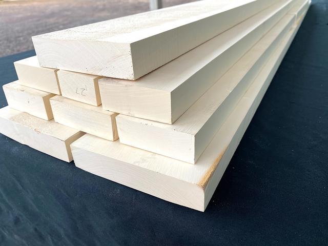 Holly Lumber (4/4) - 10 BF Pack! 2-5"W X 20-65"L - DomEx Hardwoods